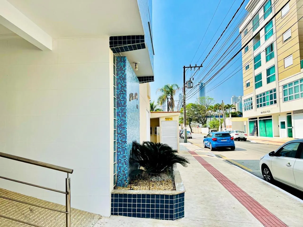 Lindo Apto Balneario Camboriu 1200 M Praia Central location