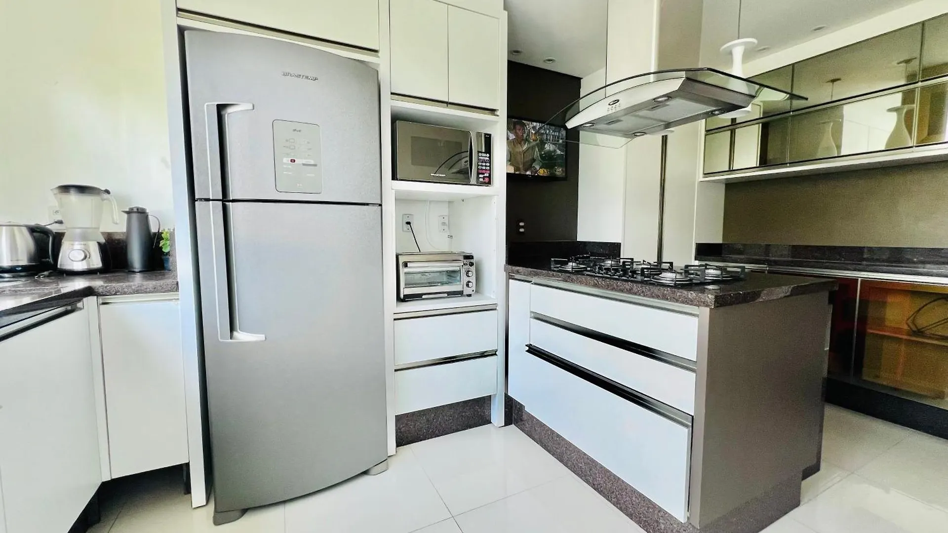 Lindo Apto Balneario Camboriu 1200 M Praia Central